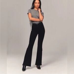 NWT Abercormbie & Fitch The Flare Ultra High Rise Jeans Black Sze 24 00 XS Short